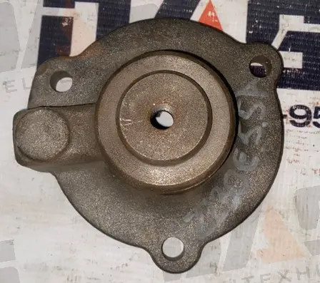 Крышка вала ГМП CDM833, LG833