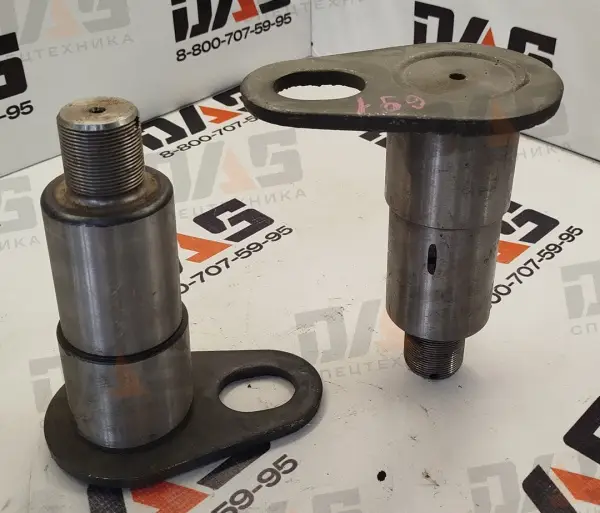 Палец D=70х77 мм, L=215 мм (соединения рамы нижний) LG953L