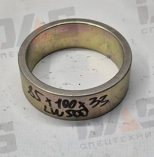 Втулка D=85х100 мм, L=33 мм (соединения рамы верхняя) LW500