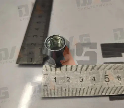Гайка крепления переднего колеса