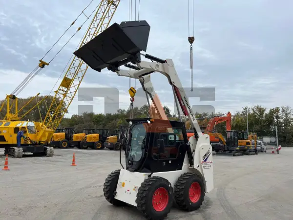 Мини-погрузчик Lonking CDM312 купить в Горно-Алтайске