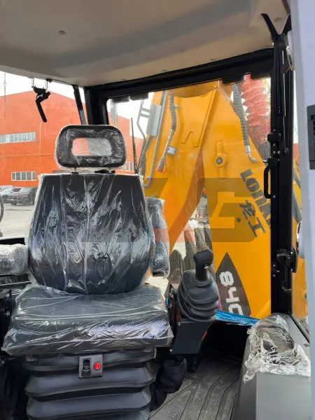 Экскаватор-погрузчик LONKING 84C купить в Горно-Алтайске