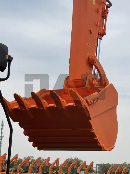 Экскаватор Lonking CDM6490F купить в Горно-Алтайске